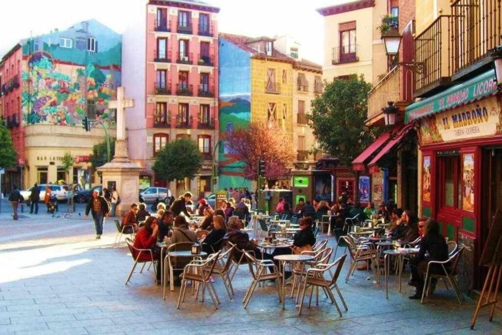Encantador Madrid Centro Alojamiento Por Temporada Apartman Kültér fotó